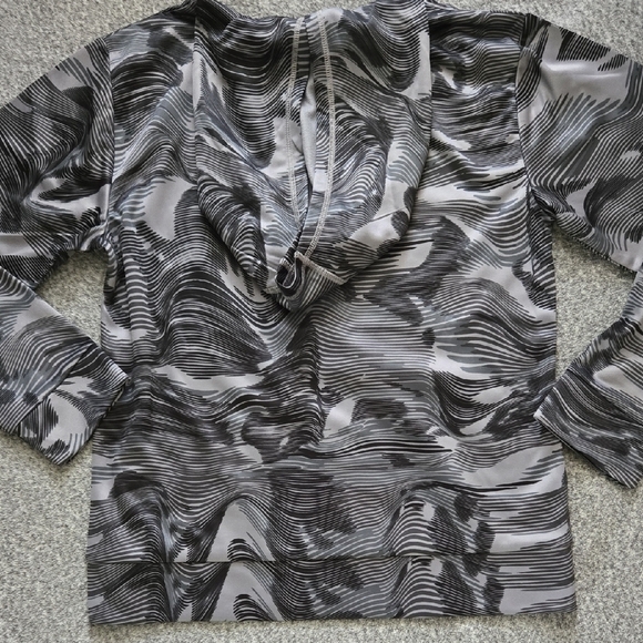 Adidas Kids' Black and Gray Swirl Sweatshirt - Picture 2 of 2